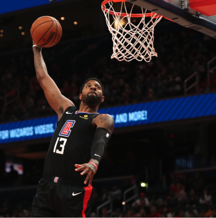 NBA季后赛倒计时，拜仁慕尼黑转会期复出首秀，细节引发关注，媒体盛赞，更衣室氛围转暖的简单介绍