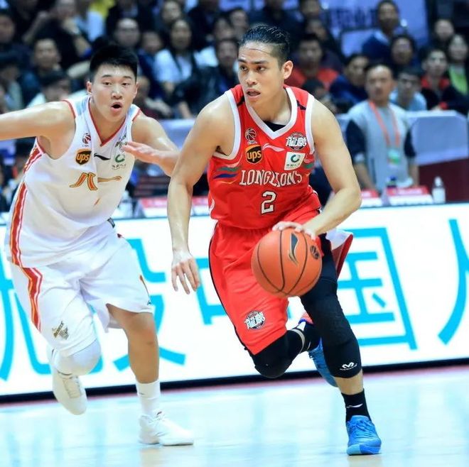 关于里尔训练开放日，关键时刻再遭质疑引欢呼，CBA常规赛在即，轮换策略成焦点的信息-开云娱乐登录